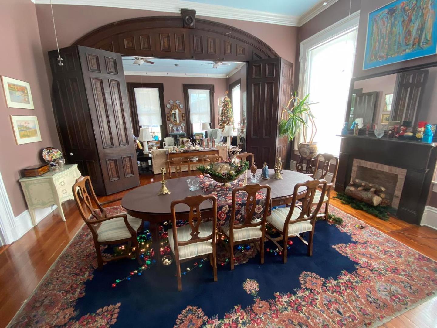 Bazsinsky House