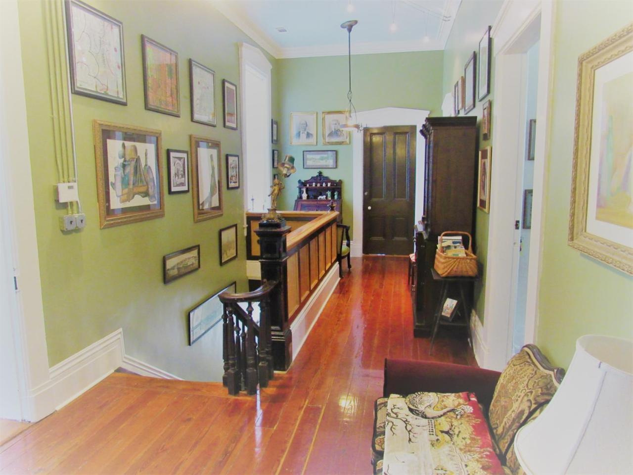 Bazsinsky House Bed & Breakfast